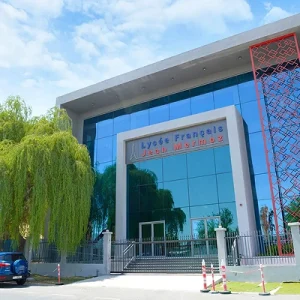 Lycée français Jean Mermoz